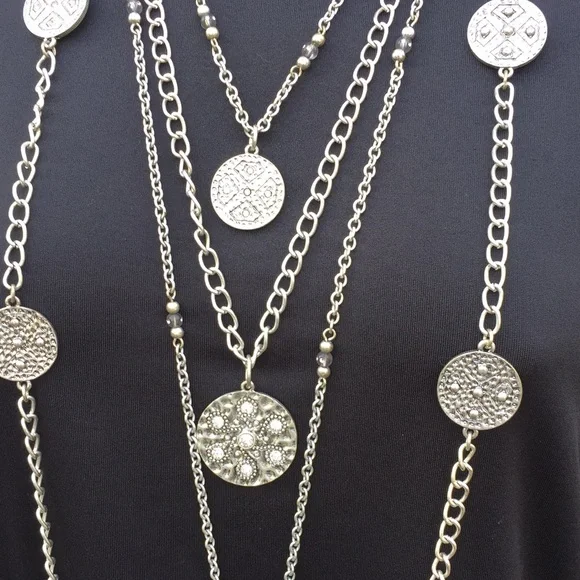 Premier Designs layered silver necklace - Picture 2 of 3